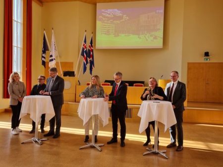 Frá undirritun og staðfestingu samningsins. 